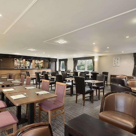 Aston Court Hotel Coventry Eksteriør billede