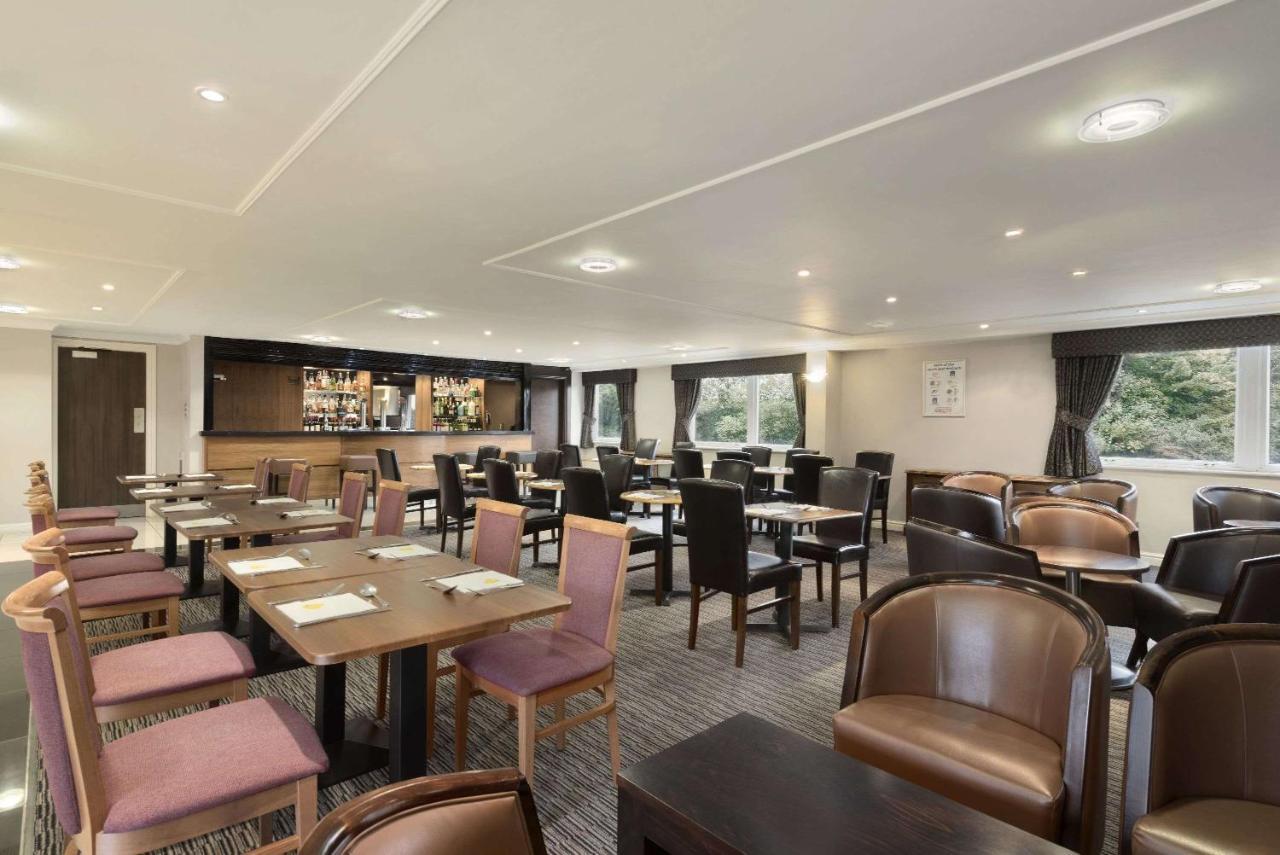 Aston Court Hotel Coventry Eksteriør billede